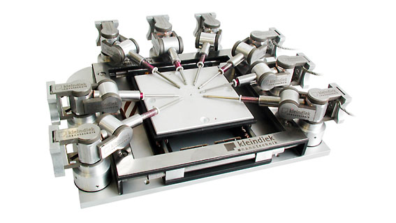 lt12830-3_01